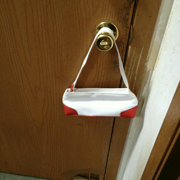 Tote - Picture 2 of 3