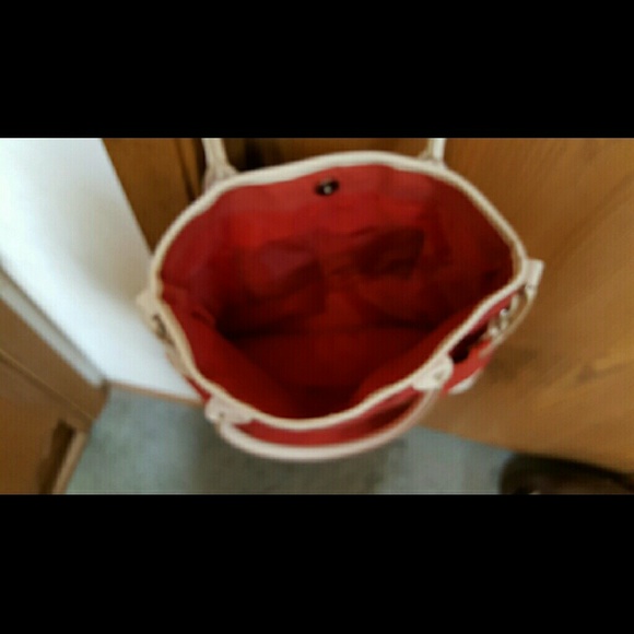 Tote - Picture 3 of 3