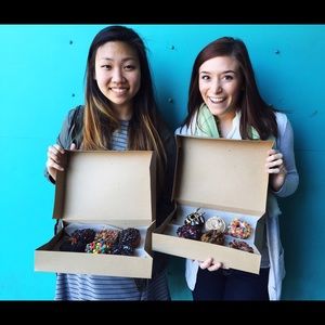 Meet your Posher, Suzanne