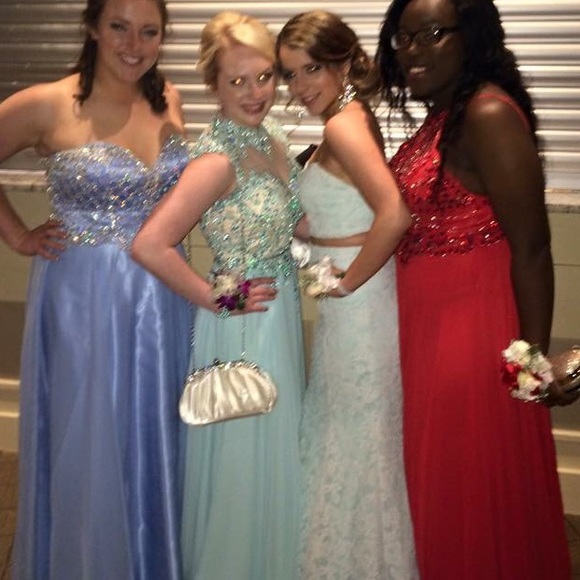 Paparazzi by Mori Lee prom dress - Picture 2 of 3