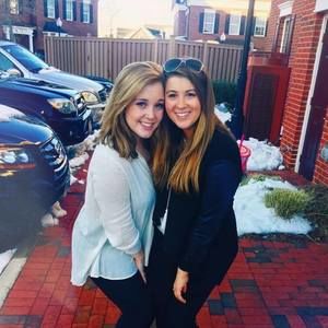 Meet your Posher, Caitlin