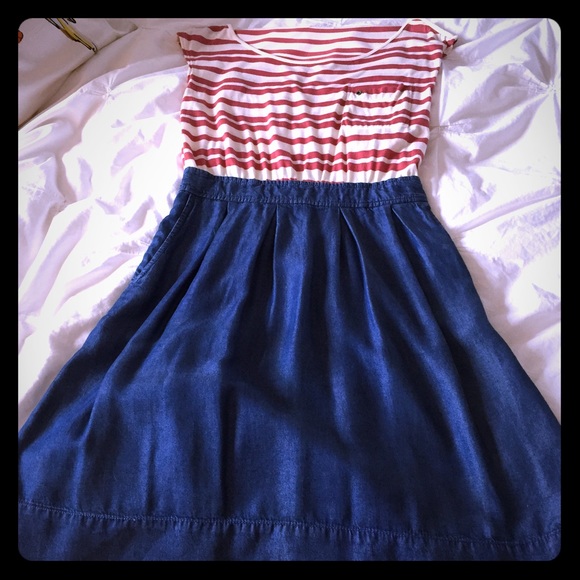 Striped chambray dress - Picture 1 of 3