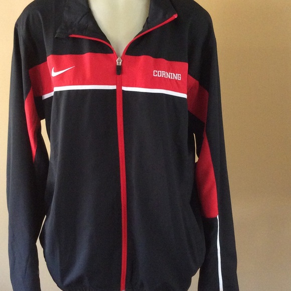 nike college windbreakers