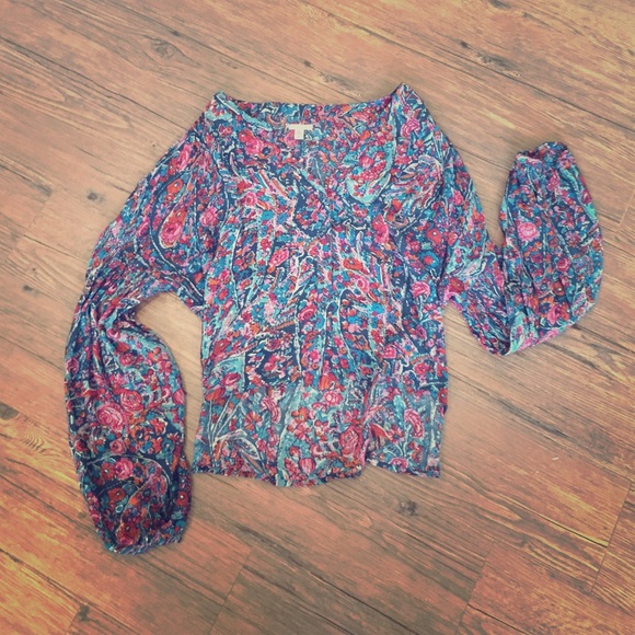 High, low beautiful printed blouse!💓