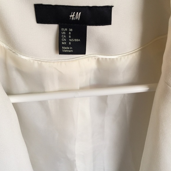 White jacket - Picture 3 of 3