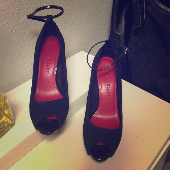 Black shoes.
