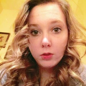 Meet your Posher, Kaylee