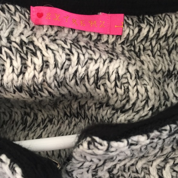 Long winter jacket - Picture 3 of 3