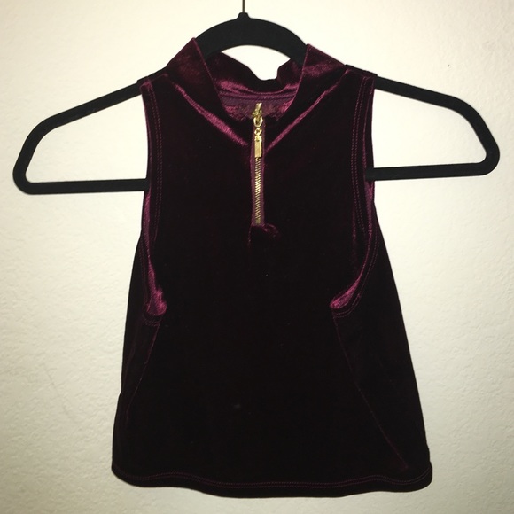 SOLD NWOT! Burgundy Co-ordinate Crop & Leggings S - Picture 2 of 4