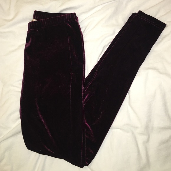 SOLD NWOT! Burgundy Co-ordinate Crop & Leggings S - Picture 3 of 4