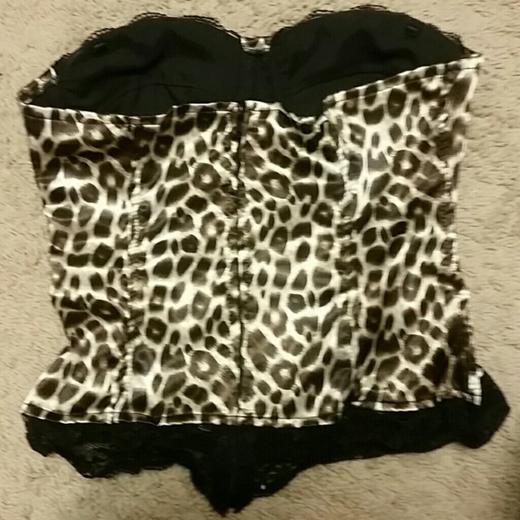 Corset top - Picture 2 of 2