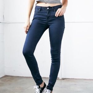 Bullhead High-Rise Denim