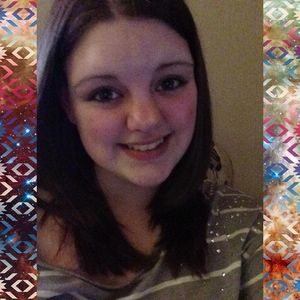 Meet your Posher, Carrie