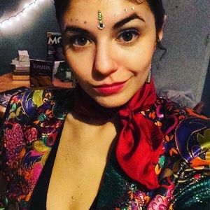 Meet your Posher, Madison