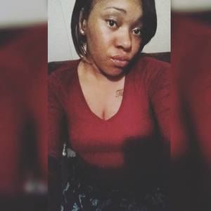 Meet your Posher, Latisha