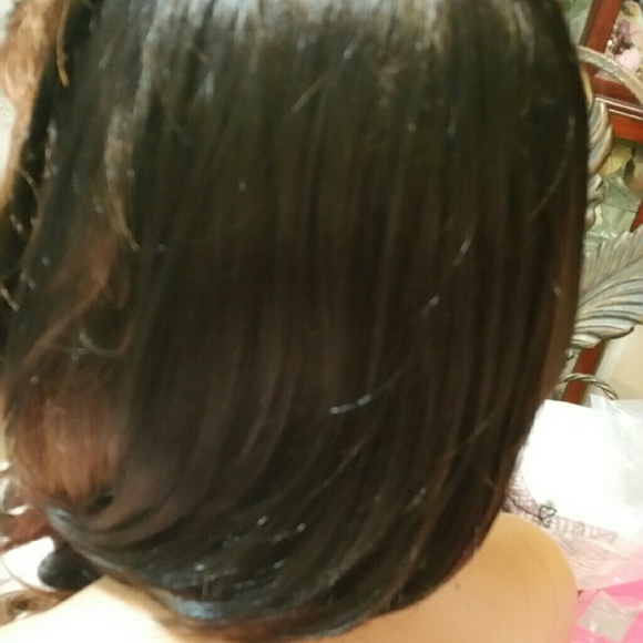 Wig - Picture 3 of 4
