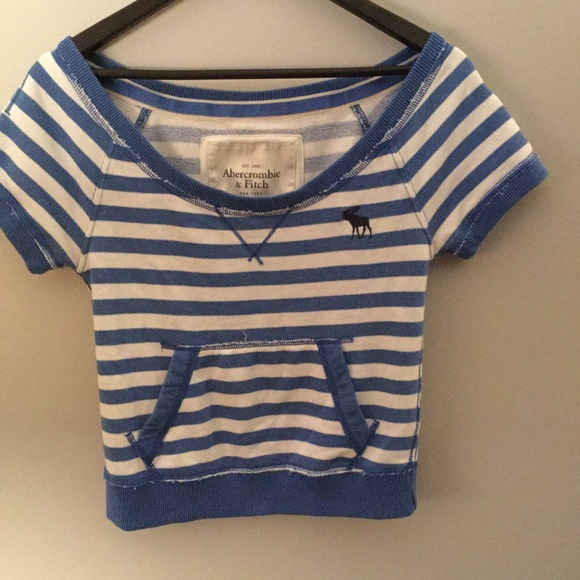 Striped short sleeve sweater/crop top