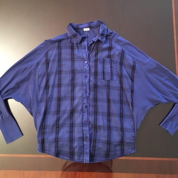 Plaid dolman sleeve top