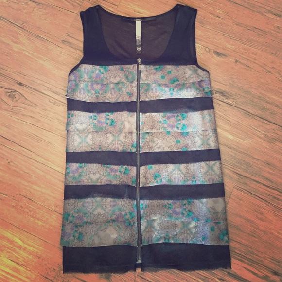 Kensie layered sleeveless top