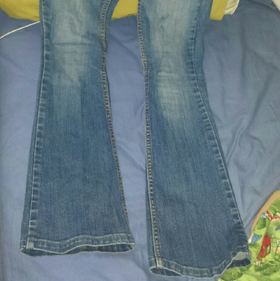 Jeans - Picture 2 of 4