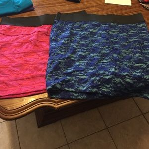 2 Blackband miniskirts.