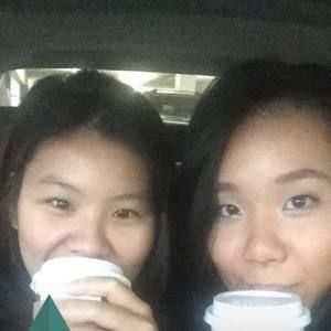 Meet your Posher, Stefanie