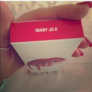 Kylie Lip Kit by Kylie Jenner- Mary Jo K