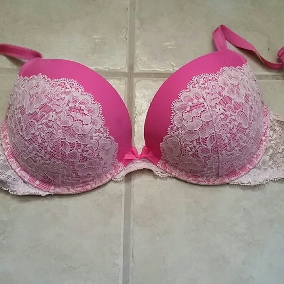 Victoria's Secret Other - 💥Final Price drop💥 Victoria's Secret bra