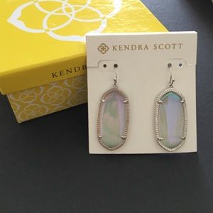 Kendra Scott Elle drop earring