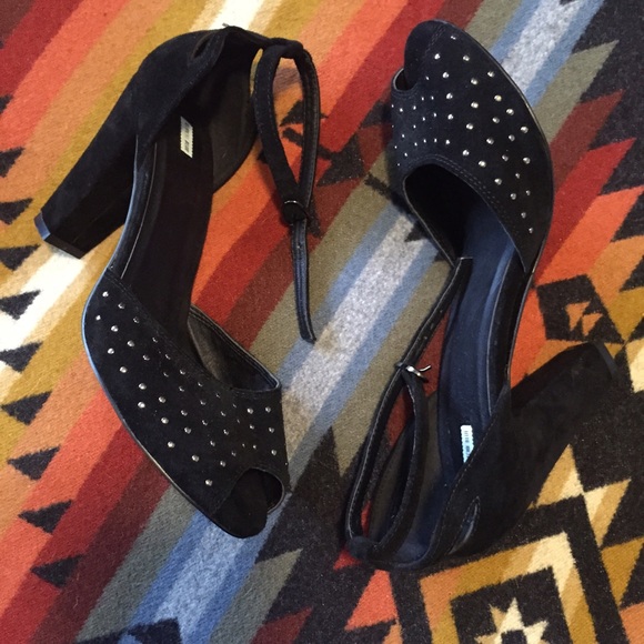 Real suede peep toe stacked heels studded