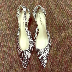 NWOT Ellen Tracy black and white heels