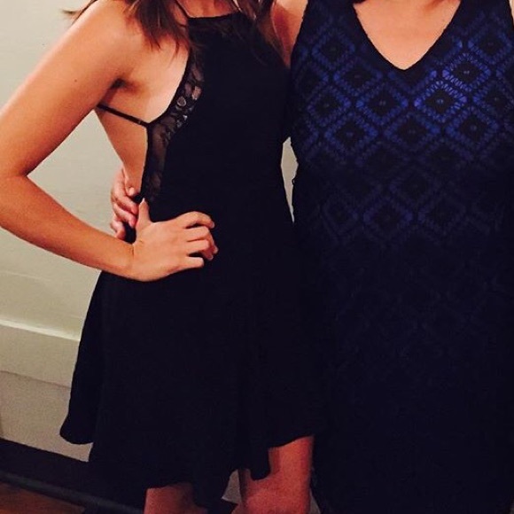 Little black dress🤗