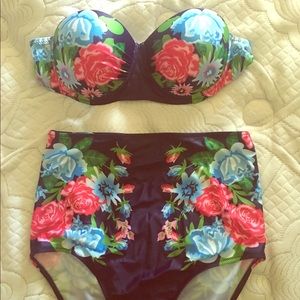 Bathing suit