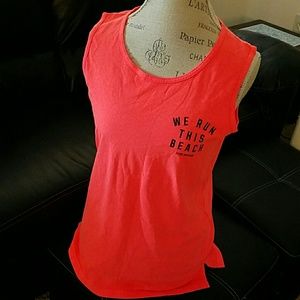 Nwt vs pink muscle tank small