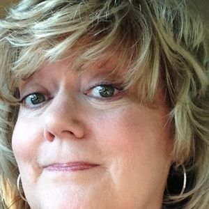 Meet your Posher, Paula