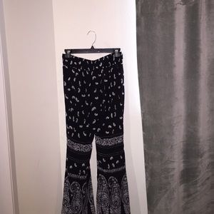 BOHO PATTERNED CAPRI PANTS🔥 PATRONS OF PEACE🙌🏼