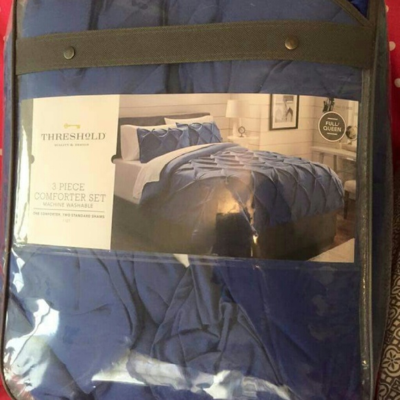 Blue comforter new without tags