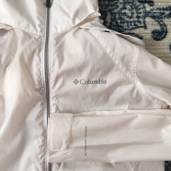 Columbia Jackets & Blazers - Columbia Jacket White Omnishield