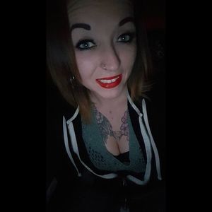 Meet your Posher, Christy