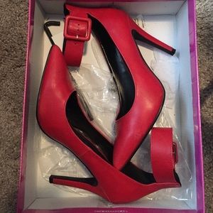 Red Pointy Toe Heels