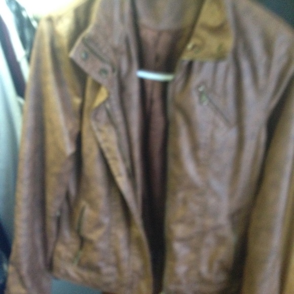 Jacket - Picture 3 of 3