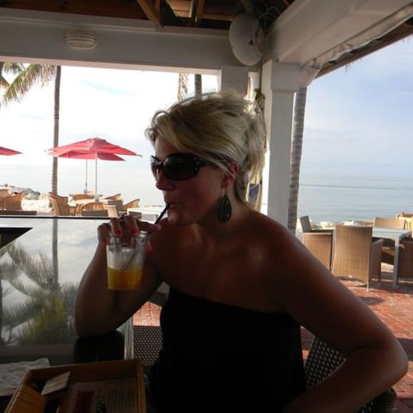 Meet your Posher, Kristi - Picture 1 of 1