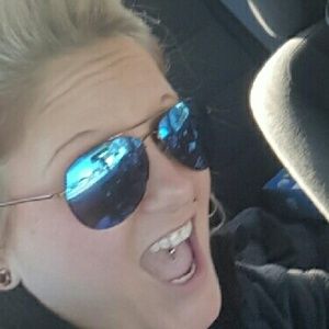 Meet your Posher, Kristie