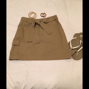Like new Garnet Hill tan skirt.