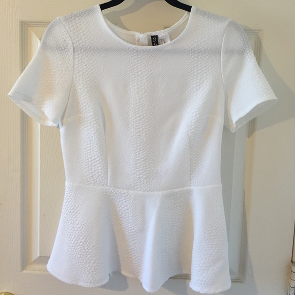 H&M white peplum top. Size 10