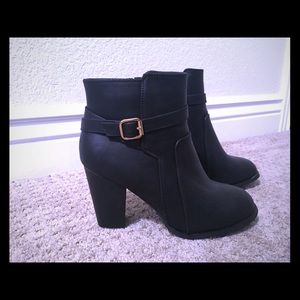 Black booties !!
