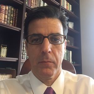 Meet your Posher, Luis