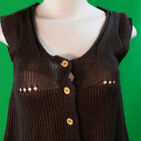 Juniors Designer Sleevless Sweater Vest by Millau