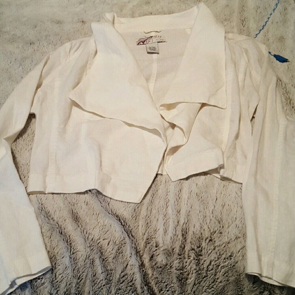 Linen crop jacket