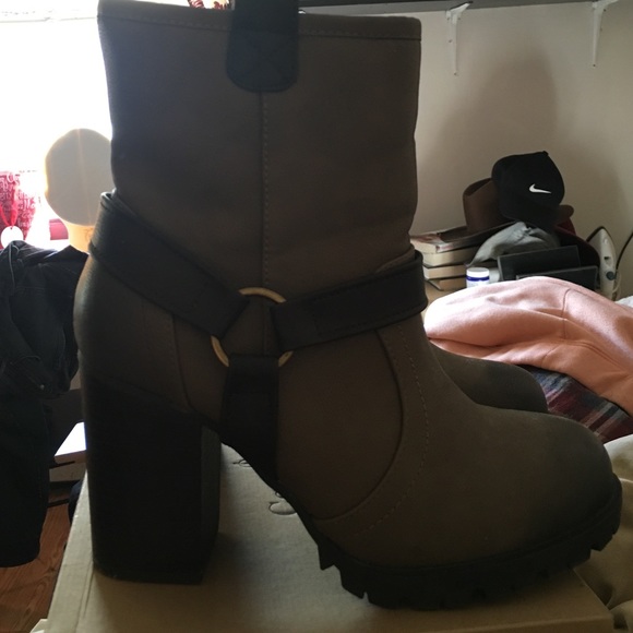 Booties 😄 - Picture 1 of 3